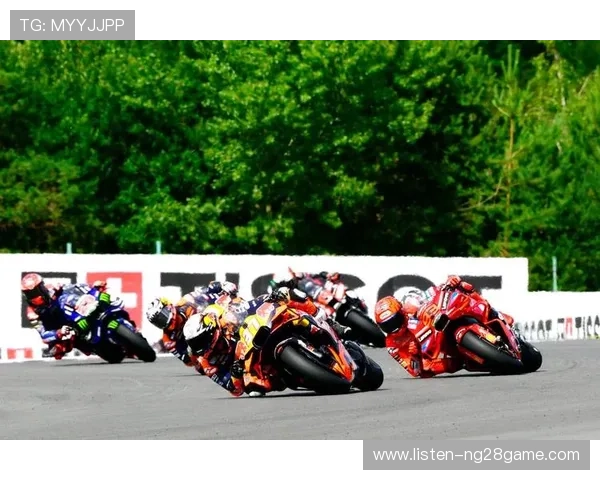 摩托GP最新赛季精彩回顾与车手夺冠激烈角逐解析